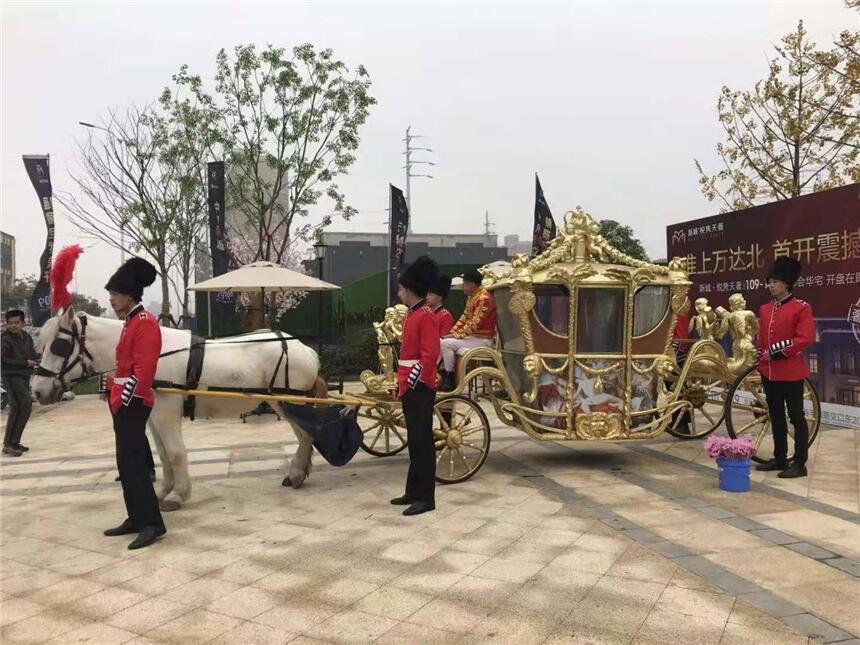 馬車租賃廠家 歐式馬車定制生產(chǎn) 馬車巡游出租價(jià)格