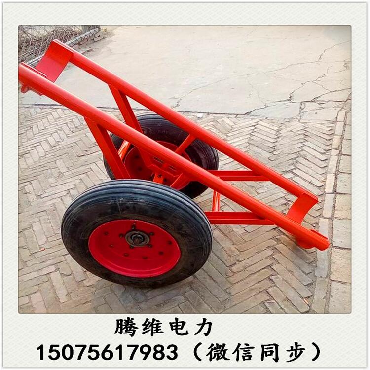 下置式炮車運(yùn)桿，陜西炮車運(yùn)桿車，電力桿炮車，運(yùn)水泥桿的炮車，運(yùn)桿炮車在哪里有得買