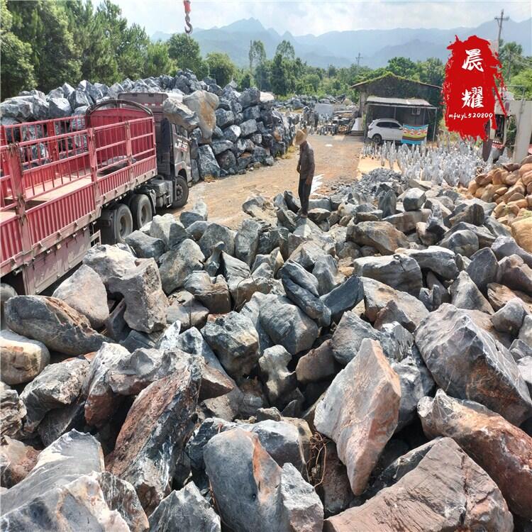 池塘打造太湖石假山 園林石太湖石 景觀石廠家風景太湖石