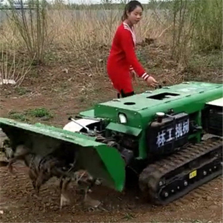 果樹開溝施肥機