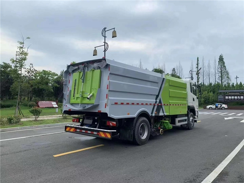 克孜勒國六吸塵掃路車品質(zhì)保障