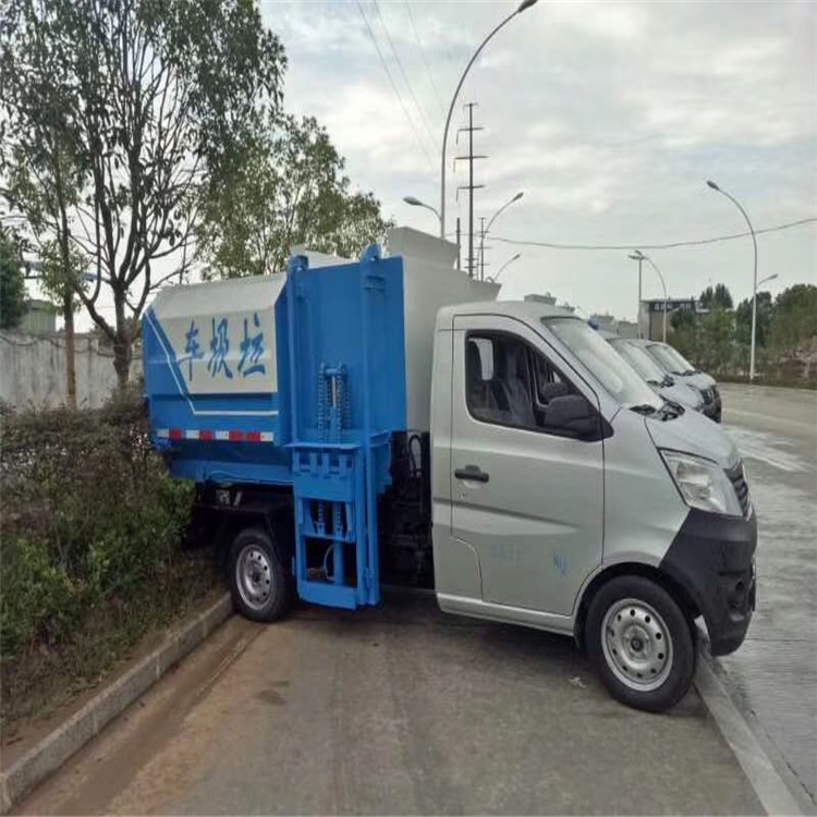 淮北市東風天錦對接式掛桶垃圾車現(xiàn)車供應