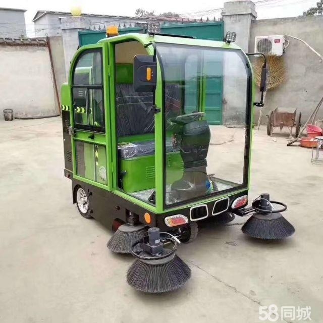 小型電動(dòng)掃路車 五刷掃地車廠家直銷