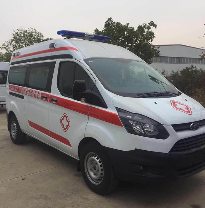 福特新全順V362轉(zhuǎn)運(yùn)型救護(hù)車