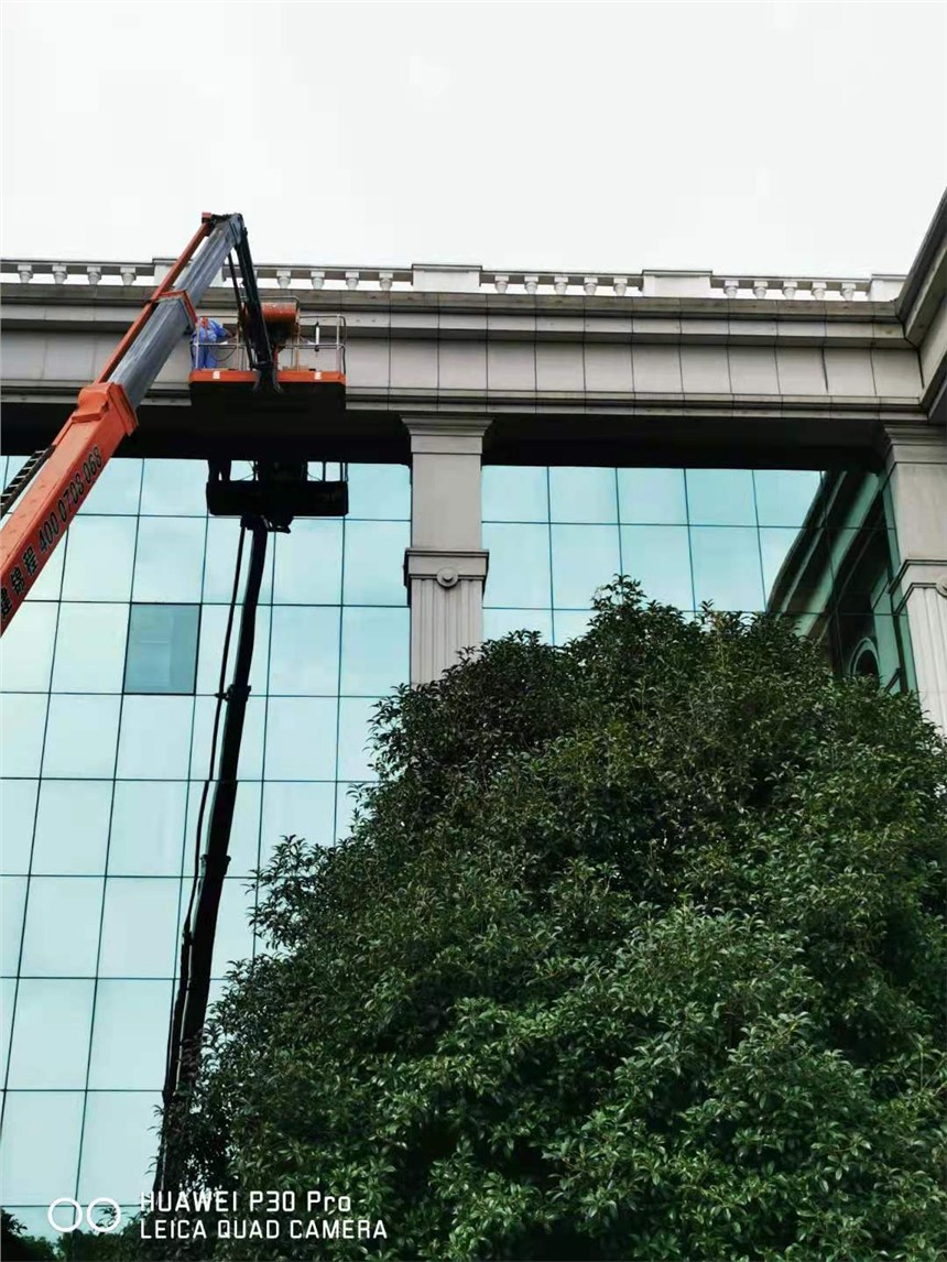 上海高空幕墻換膠打膠 窗戶打膠 維修防水