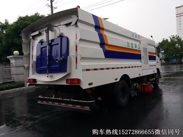 黔東道路清掃吸塵車價格經(jīng)濟實用