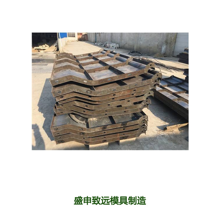 道路防撞護(hù)欄模具廠 砼防撞護(hù)欄鋼模具 防撞墻模具 盛申致遠(yuǎn)生產(chǎn)建筑制造