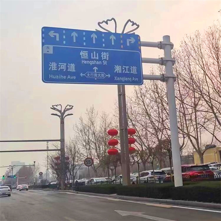 河北高速公路標(biāo)志桿廠家多種規(guī)格參數(shù)歡迎來(lái)圖定制天光燈具廠