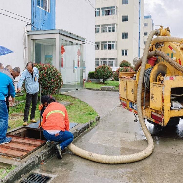 寶坻區(qū)雨水管道清淤 清理化糞池 抽糞 清洗管道 量大從優(yōu)