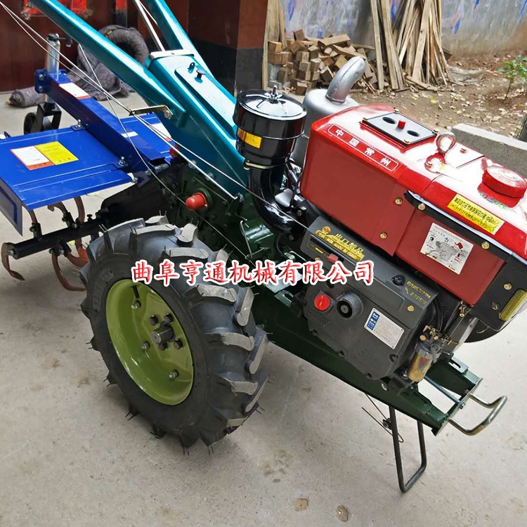 農(nóng)用撓地機廠家 多型號農(nóng)用手扶拖拉機 手扶帶耕田機