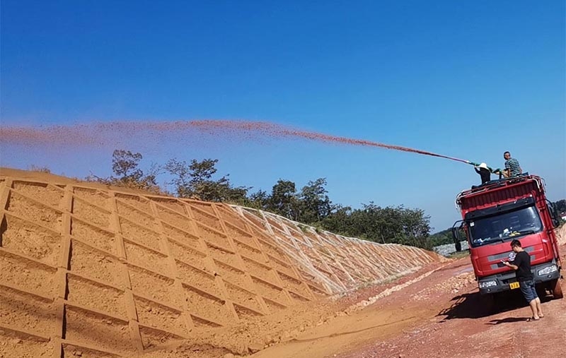 吳忠客土噴播機(jī) 草籽噴播機(jī)設(shè)備報價