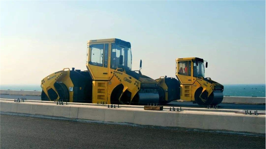 龍華寶馬格壓路機出租  沙井進口德國攤鋪機出租