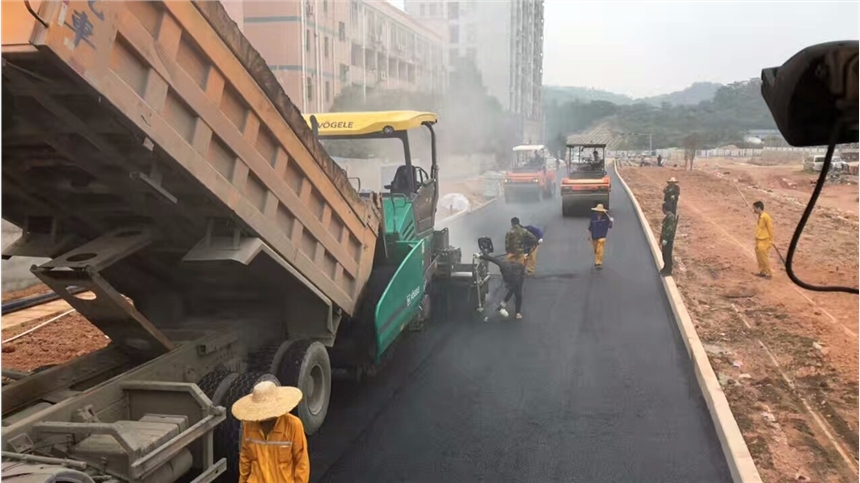 龍華瀝青路面冷料快速修補