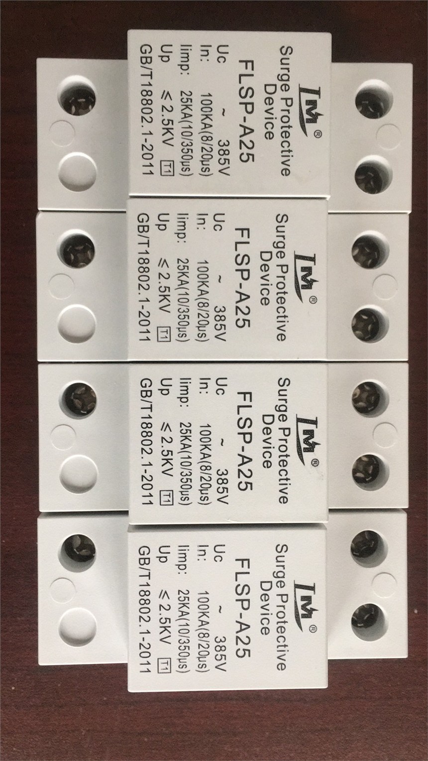 DC1000V工作電壓光伏浪涌保護器