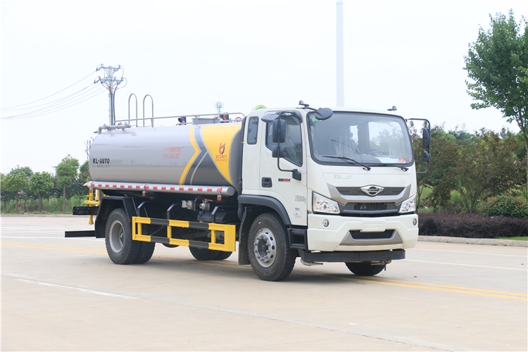 福泉灑水車哪里有賣_綠化灑水車_原廠工程灑水車免購置稅