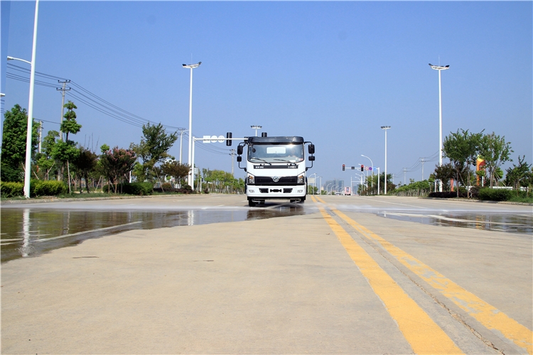 湘西哪里有賣灑水車_灑水車生產(chǎn)廠家