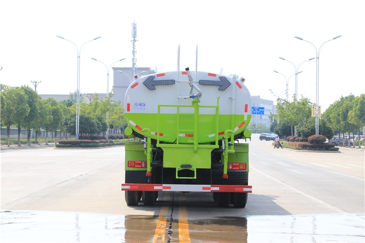 天門灑水車銷售點_灑水車生產(chǎn)廠家