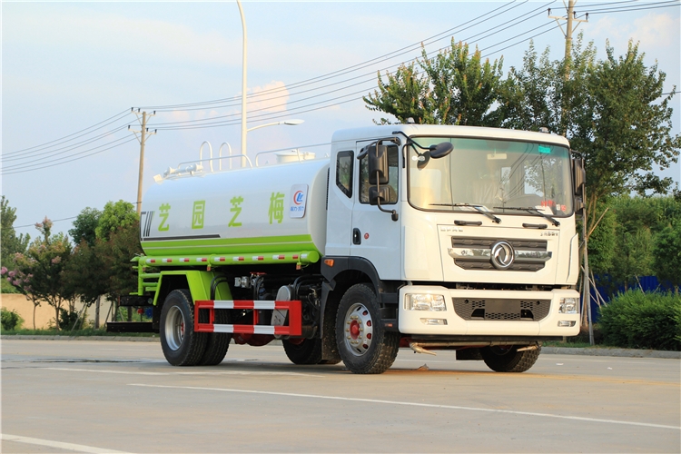 嘉峪關(guān)灑水車哪里有賣_灑水車廠家銷售點_免購置稅