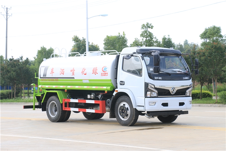 安順灑水車哪里有賣_國五灑水車_東風(fēng)19噸灑水車生產(chǎn)廠家