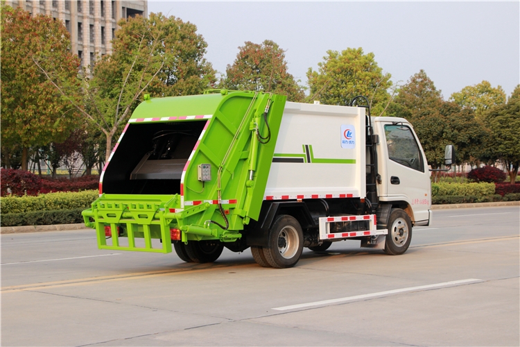 登封壓縮垃圾車哪里有賣_登封壓縮垃圾車現(xiàn)車_壓縮垃圾車廠家