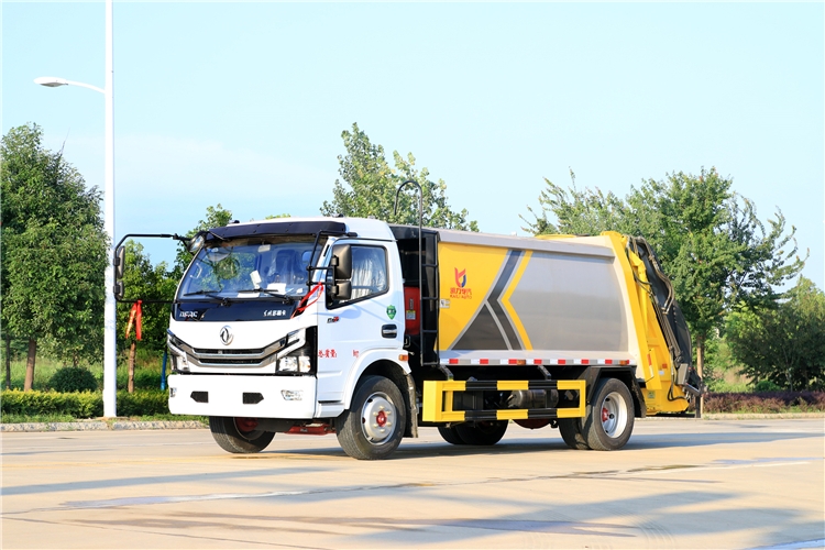 鶴壁壓縮垃圾車哪里有賣_鶴壁壓縮垃圾車現(xiàn)車_壓縮垃圾車廠家