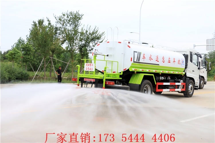 通遼灑水車(chē)銷(xiāo)售點(diǎn)_前四后八灑水車(chē) 在線報(bào)價(jià)