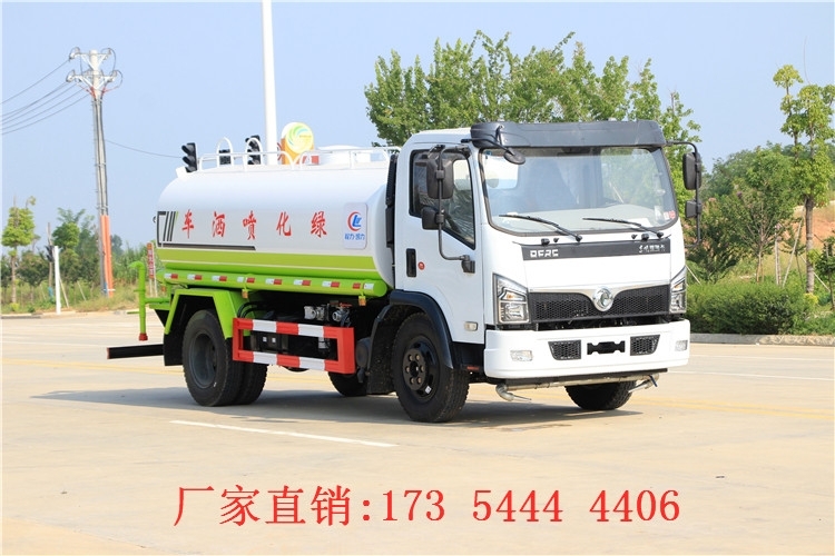 和田地區(qū)哪里有賣灑水車_19噸灑水車 生產(chǎn)廠家