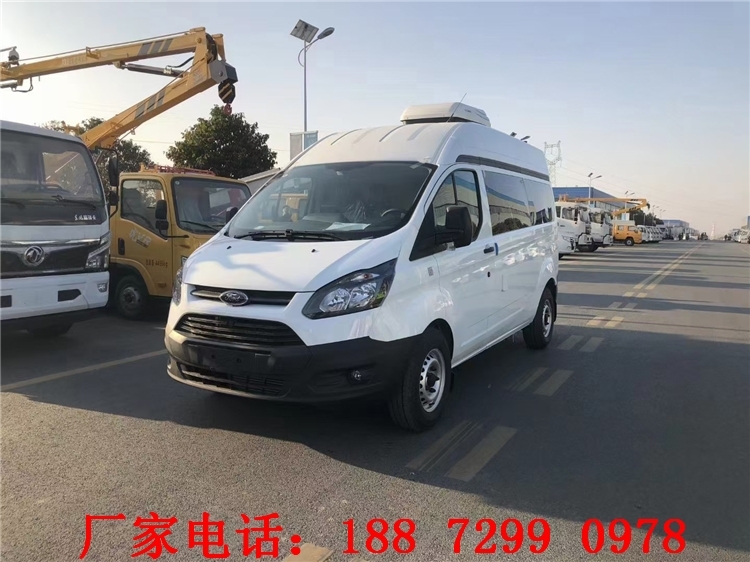 赤峰救護(hù)車(chē)哪里買(mǎi) V362救護(hù)車(chē)大量現(xiàn)車(chē)