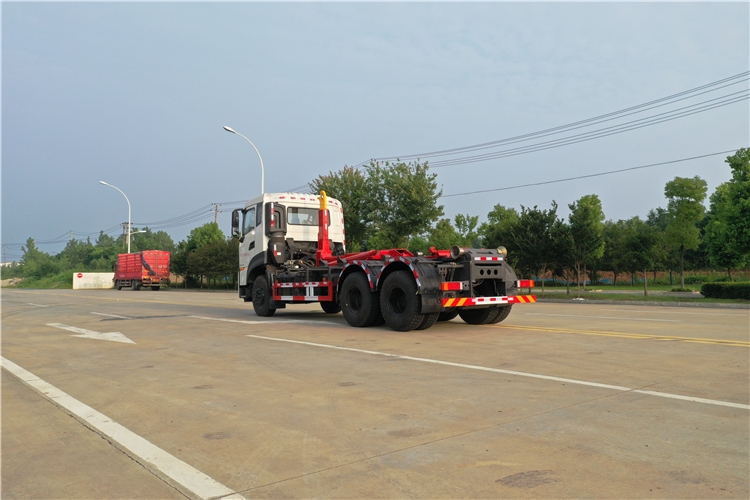 隆德勾臂垃圾車銷售點(diǎn)垃圾車4S店