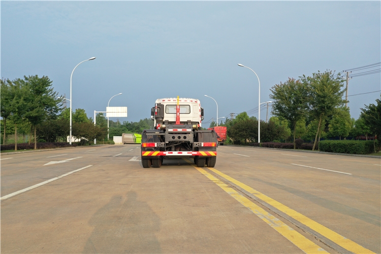 樂東勾臂垃圾車銷售點(diǎn)垃圾車哪里有賣