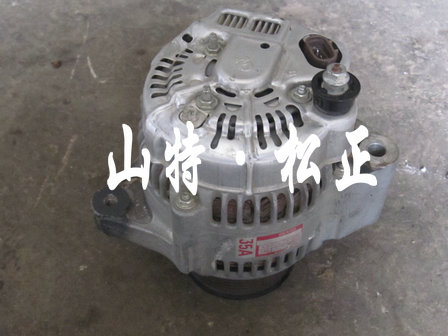 小松挖掘機(jī)PC60-7原裝發(fā)電機(jī)25A，600-821-6120