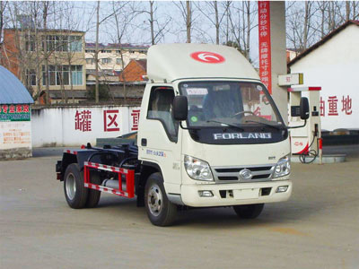 程力威牌CLW5041ZXXB5型車廂可卸式垃圾車