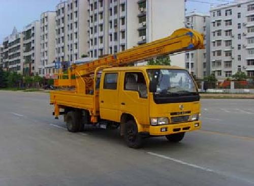 高空作業(yè)車價(jià)格,高空作業(yè)車廠家湖北成龍威