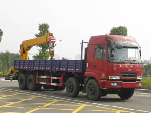 華菱前四后八隨車起重運輸車(12T吊機)