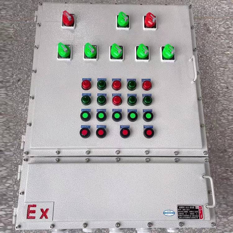 電機(jī)IIC級(jí)鋼板焊接防爆配電箱