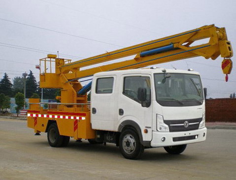 高空作業(yè)車 東風(fēng)牌云梯車價格 路燈修理云梯車廠家直銷