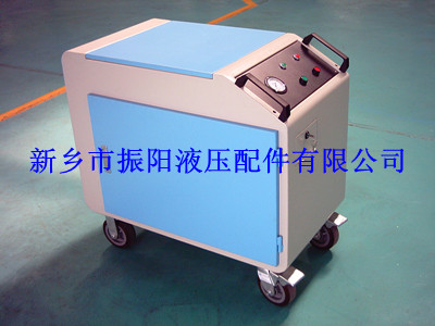 LYC-63C-*/**新鄉(xiāng)箱式移動(dòng)濾油機(jī)