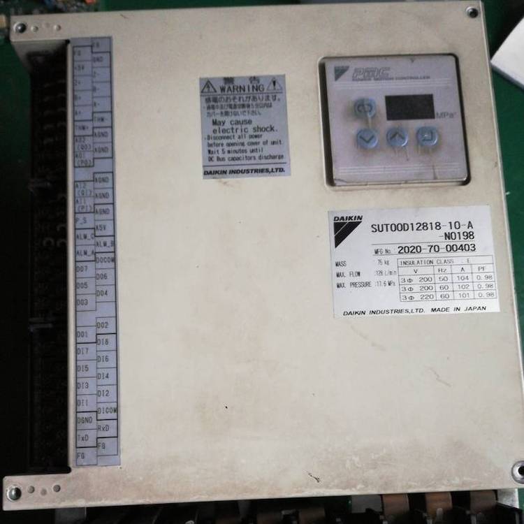 SUT00D128180-10-A-N0198維修大金變頻器故障報警DAIKIN大金注塑機伺服器修