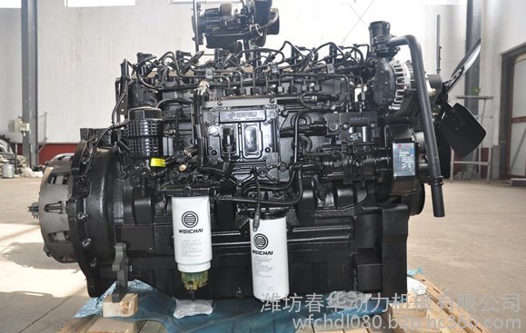 拖拉機(jī)用154KW柴油機(jī)WP6G210E330濰柴發(fā)動(dòng)機(jī)福田雷沃五征拖拉機(jī)用210馬力柴油機(jī)