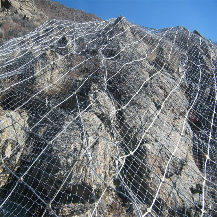 邊坡防護網廠家鐵路旁主動包山護坡網預防自然災害攔石網牢固