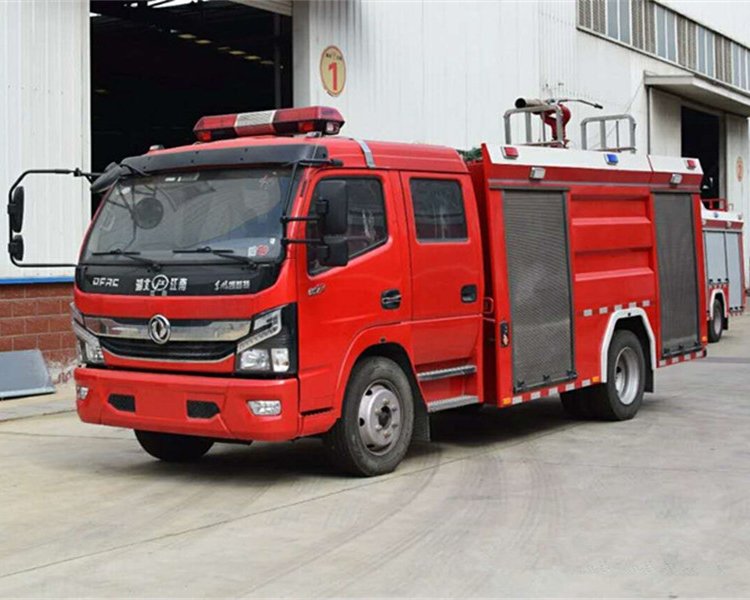 5噸水罐消防車(chē)廠(chǎng)區(qū)消防救援滅火2噸3噸6噸8噸東風(fēng)消防救火車(chē)