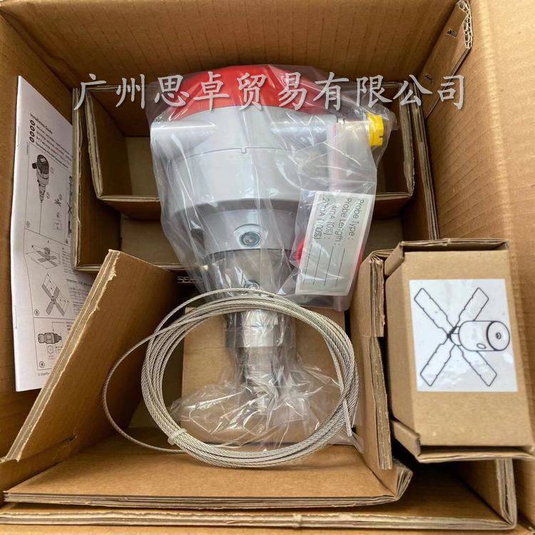 丹佛斯AKS4100U(084H4521)液位變送器，液位轉(zhuǎn)換器