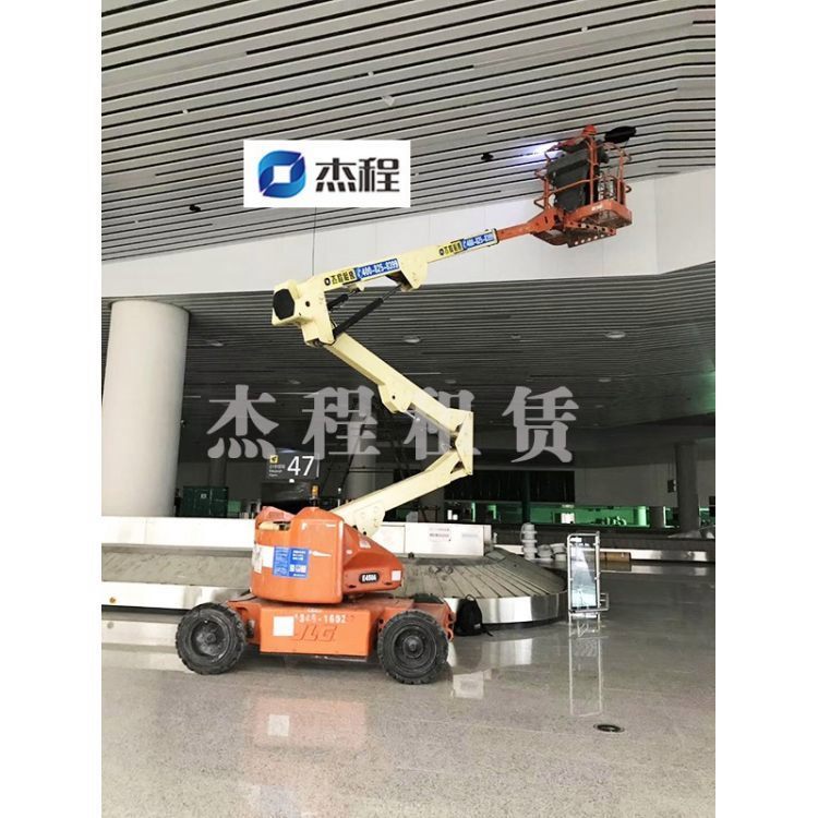 肇慶高空作業(yè)車出租_弱電工程用電動(dòng)曲臂高空車出租