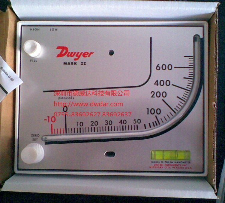 MarkIIM-700Pa塑料差壓表美國Dwyer紅油壓差表