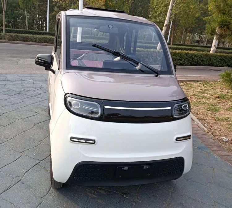 今日陽光款四輪代步電動(dòng)車純電動(dòng)轎車大方精致