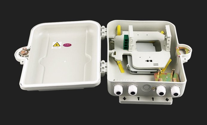 中國電信16芯光分路器箱