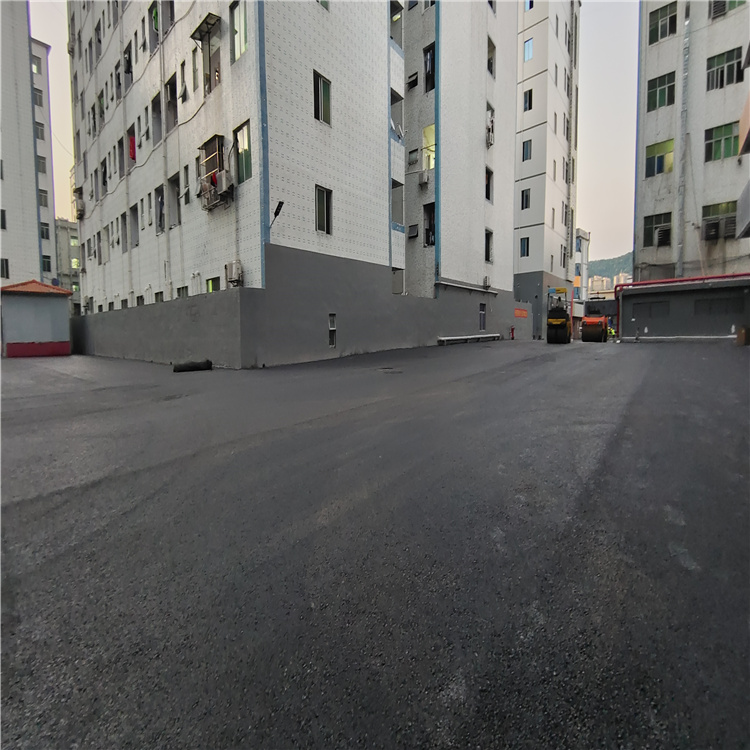 路易通瀝青公司包工包料園區(qū)工業(yè)區(qū)道路施工