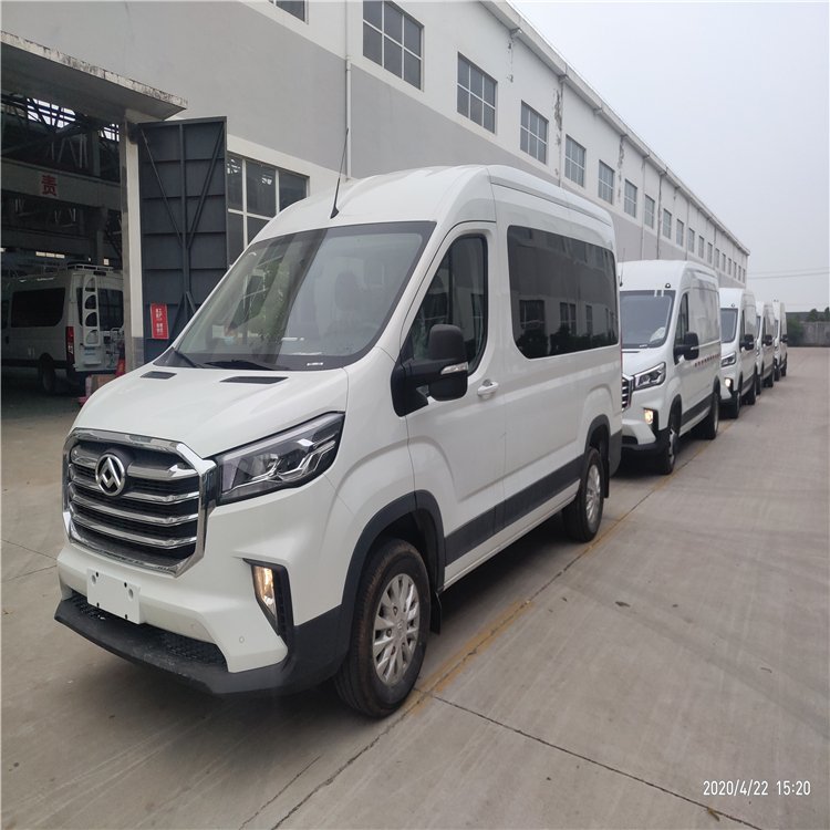 新界國六大通v90房車廠家價(jià)格