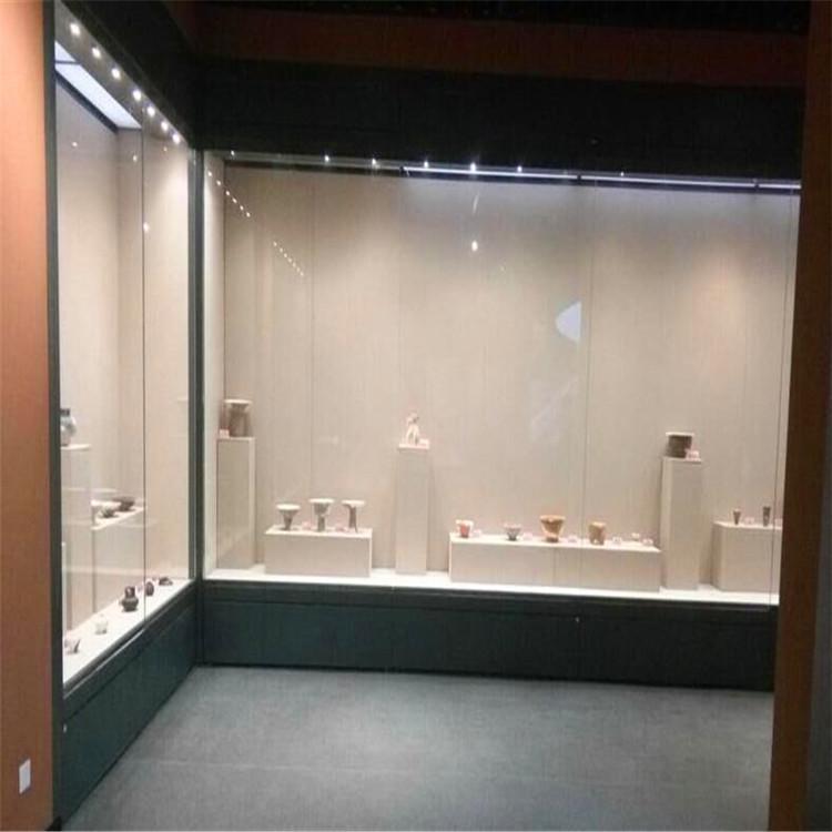 成都博物館展柜生產(chǎn)施工工廠隆城展示博物館展柜結(jié)構(gòu)圖紙