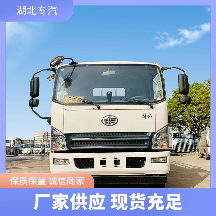 解放虎VN4米2藍(lán)牌運(yùn)輸車三類危險(xiǎn)品轉(zhuǎn)運(yùn)車操作簡單